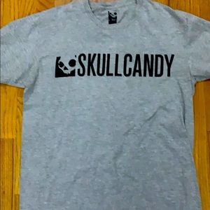 Men’s Skull Candy size L T-shirt. Great condition